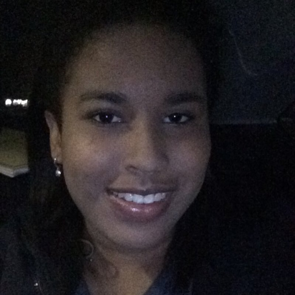 Meet your Posher, Carina